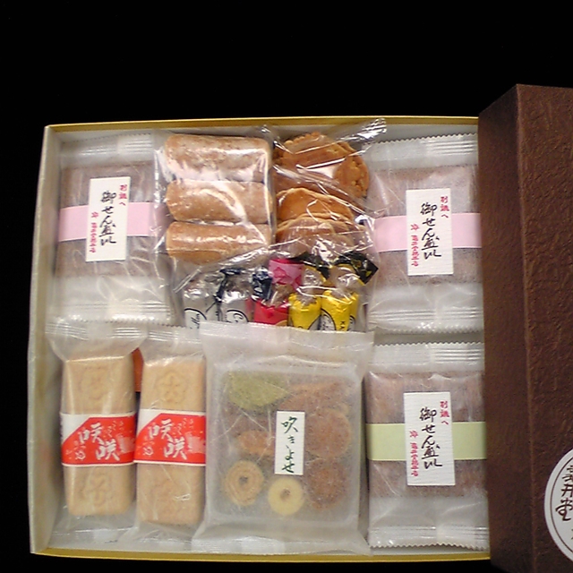 創業明治六年 「亀井堂総本店」詰合せ