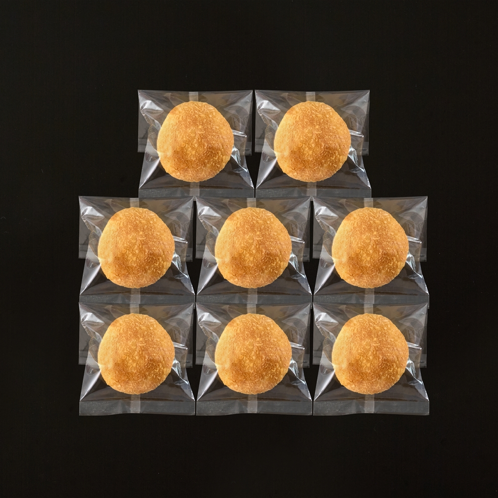 滋賀 近江牛入り焼きカレーパン