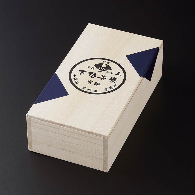 京都 「下鴨茶寮」 料亭の合鴨ロース (木箱)