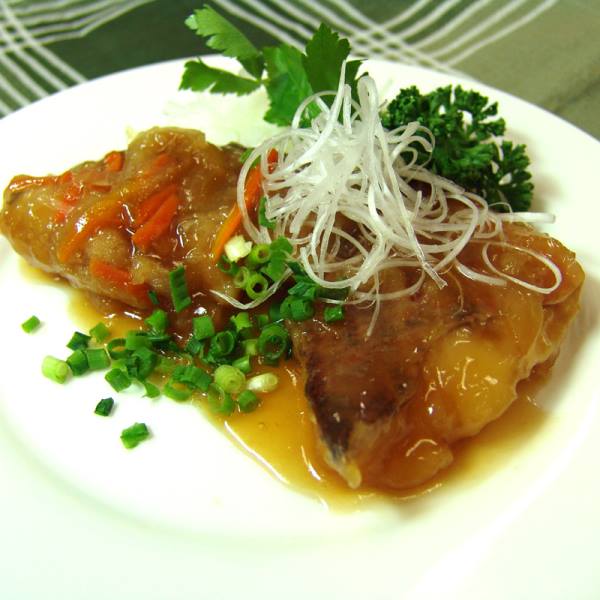 静岡　白身魚を美味しく食べる野菜と白身魚の惣菜