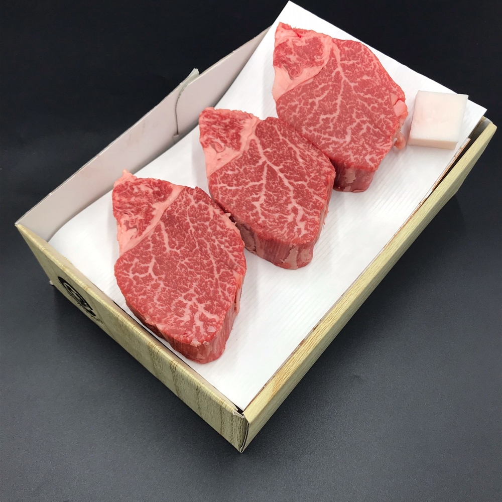 京都 「モリタ屋」 黒毛和牛ヒレステーキ420g