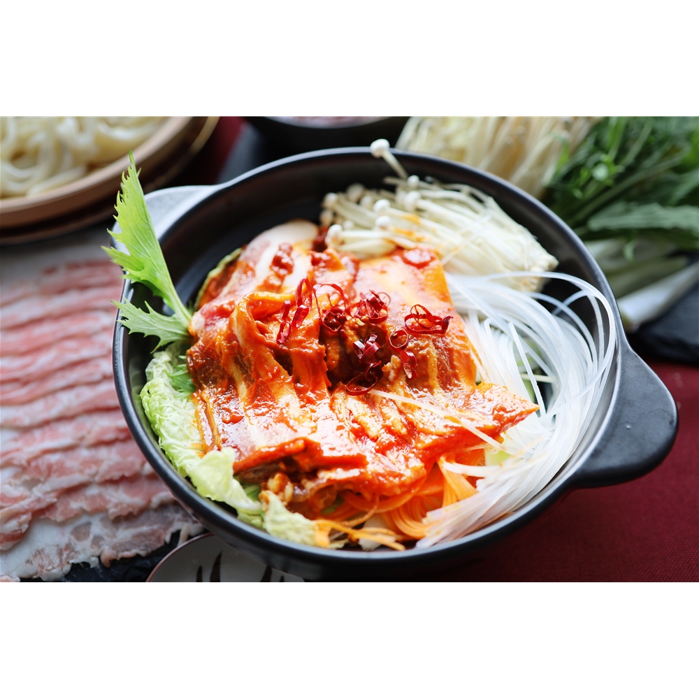 香川　オリーブ豚 旨辛チゲ鍋 2人前