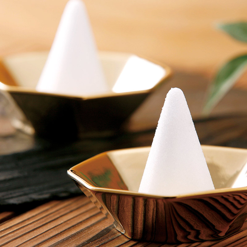 福招き金盛り塩皿揃