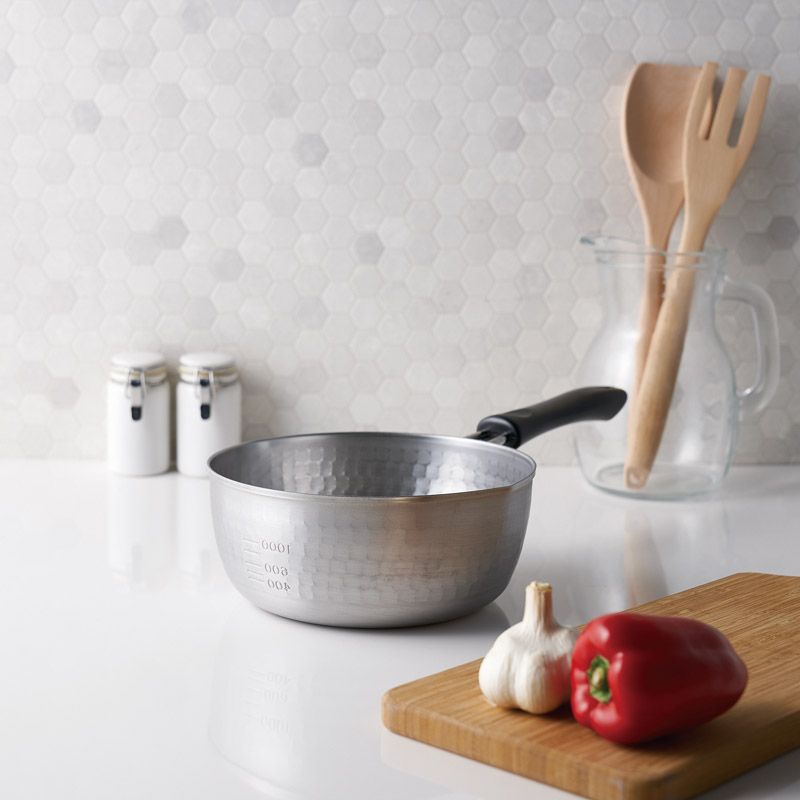 燕熟の技　　ゆきひら鍋18cm