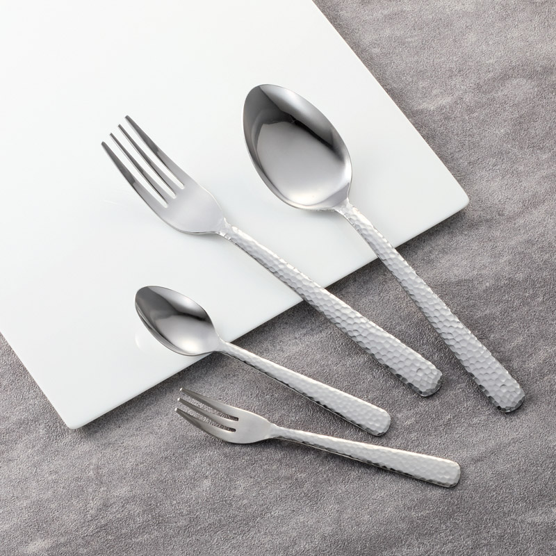 燕匠一　　鎚目カトラリー8点セット