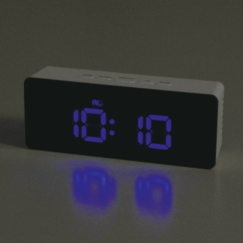 デジタルミラークロック