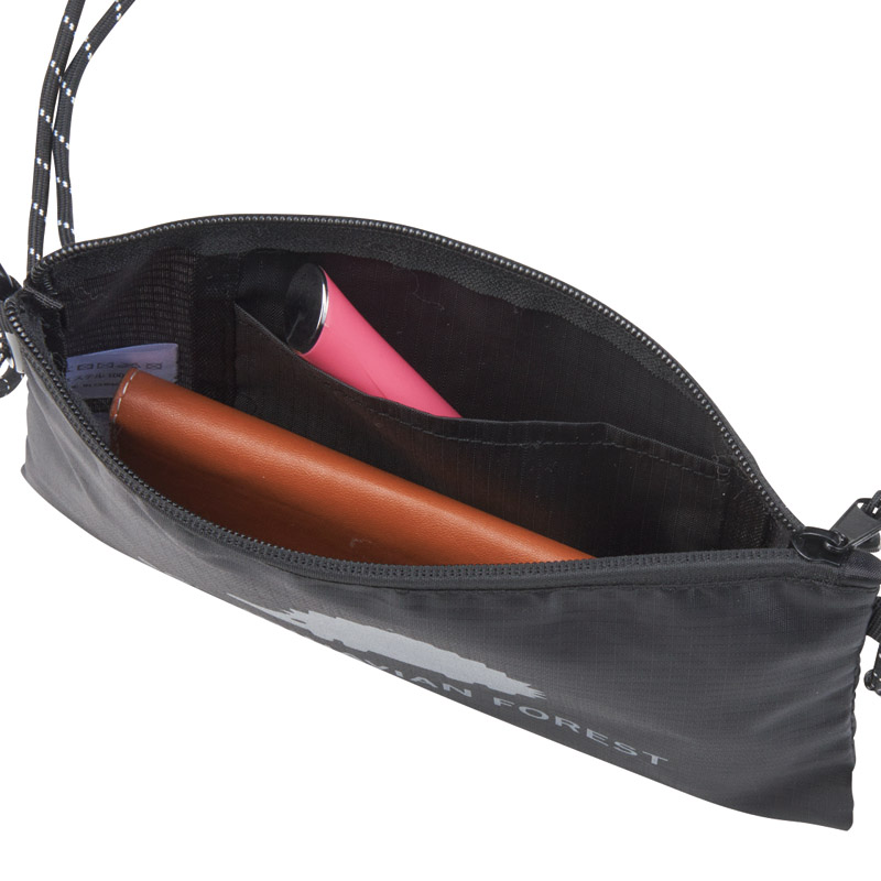 スカンジナビアンフォレスト　　ジップミニサコッシュ