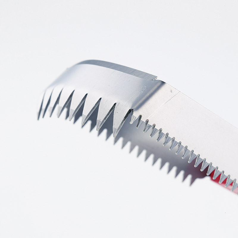 セーブインダストリー　　ラク～に草取り