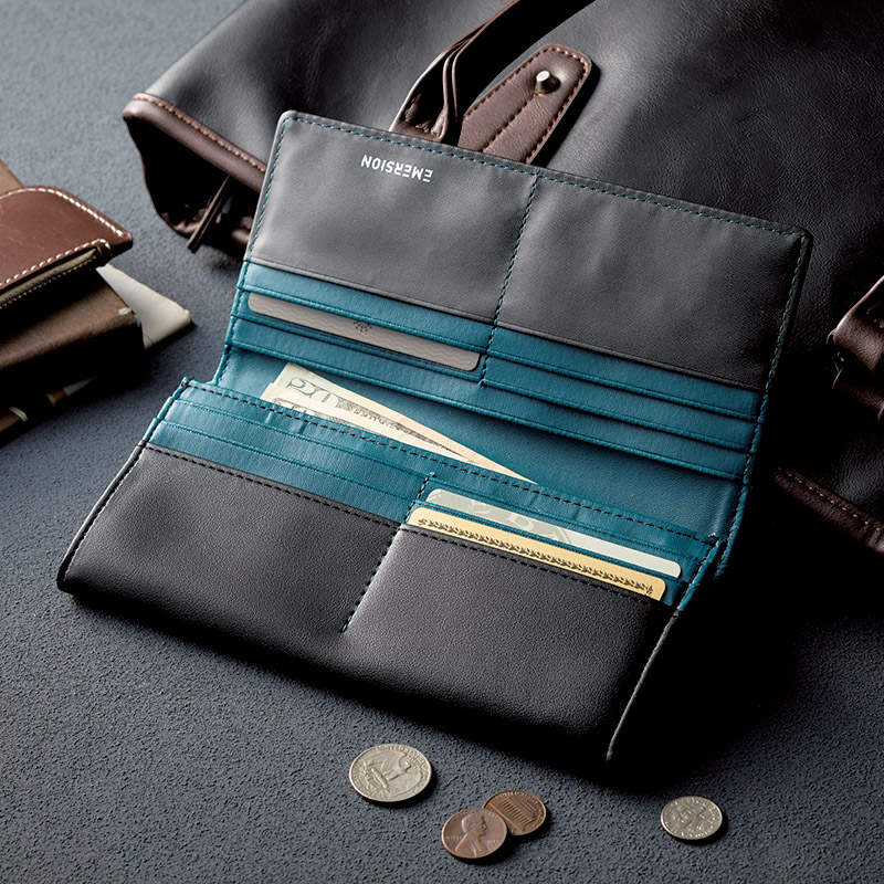 エマージョン　　二つ折り長財布