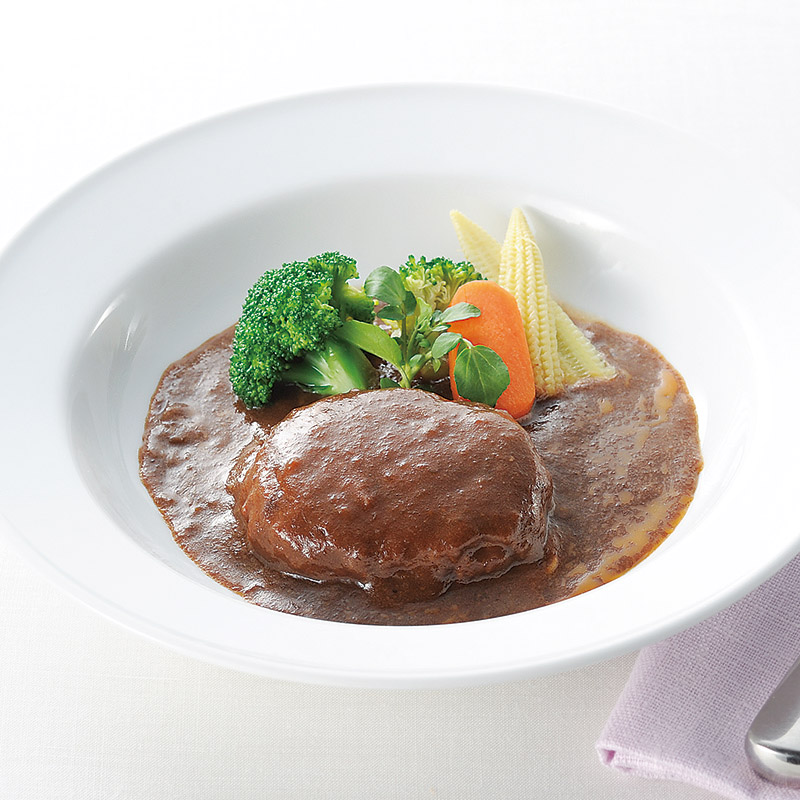 デミグラスソースが美味しい煮込みハンバーグ