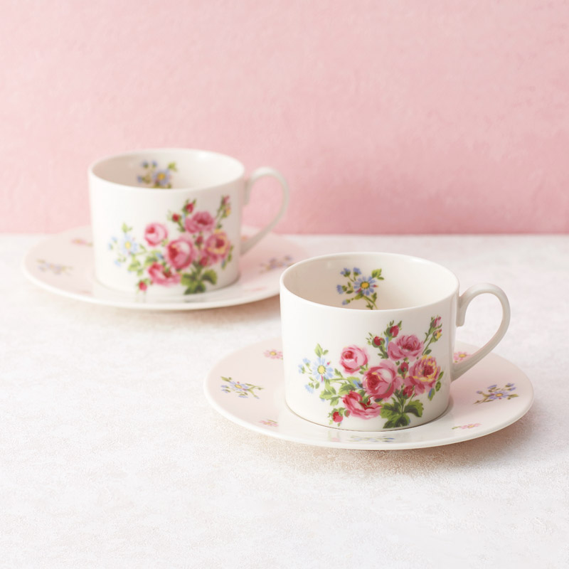 ローラ アシュレイ　〈バンチェッド ロージズ〉　ペアカップ&ソーサー