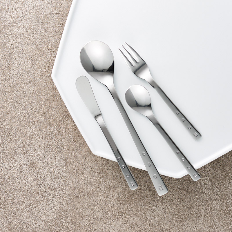 ピエール･カルダン　　デザート16PCSセット