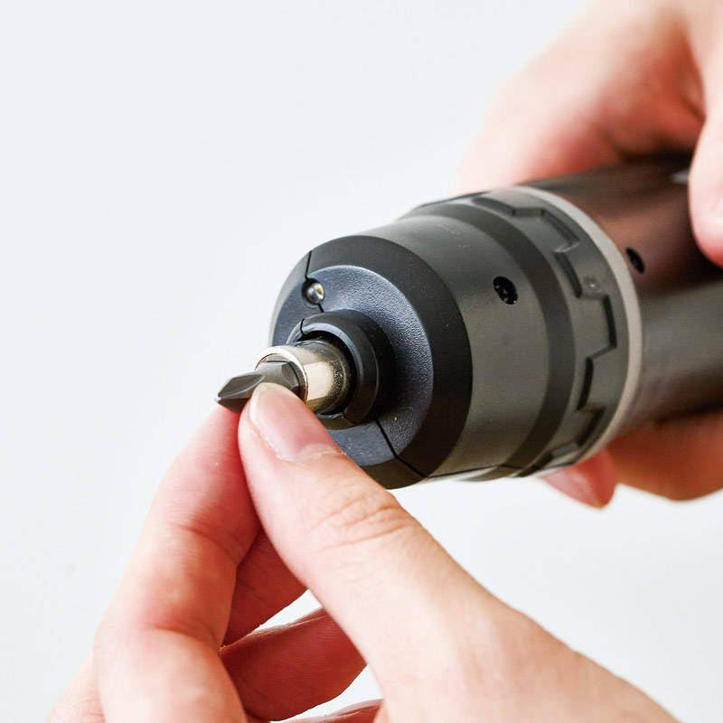 リフィーリン　　ストレートタイプ電動ドライバー