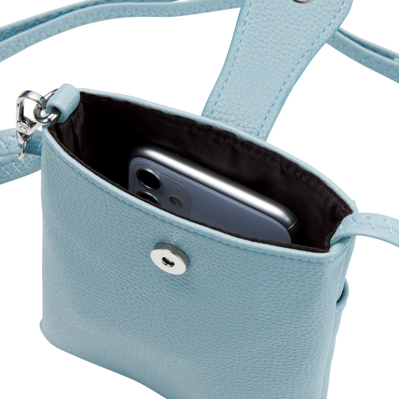 イルムス　　スマホポシェット