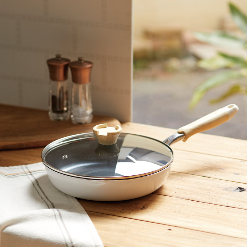 ナチュラプラス　　IH対応ガラス蓋付フライパン26cm