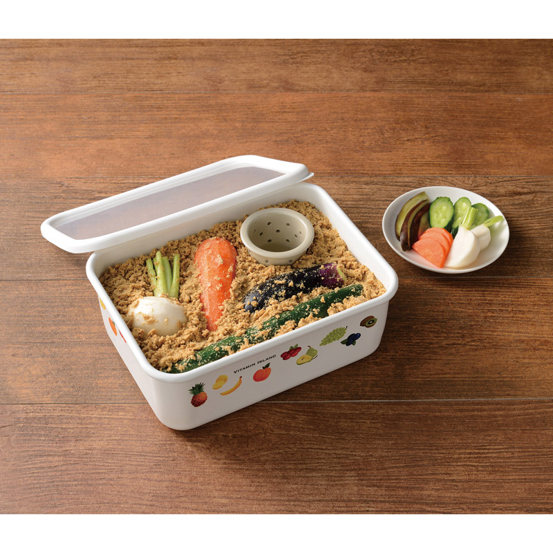 ビタミンアイランド　　ホーロー角型保存容器(水抜き容器付)