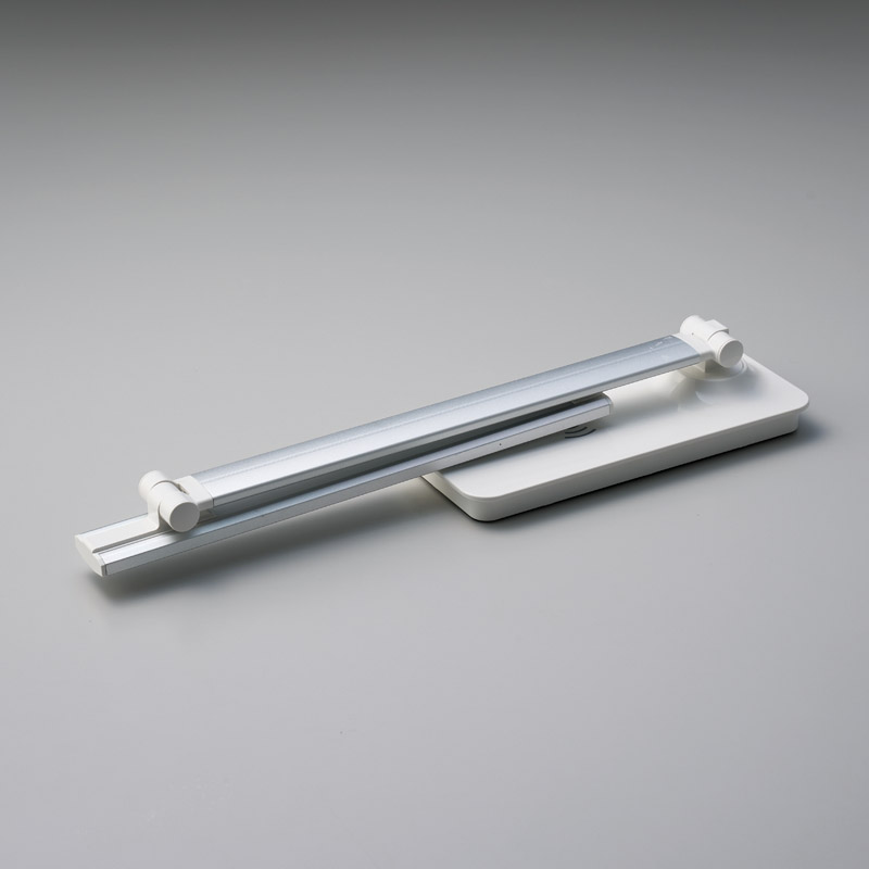 ワイヤレス充電機能付卓上ライト