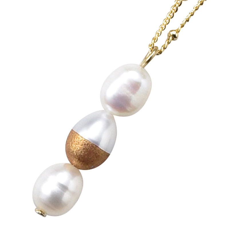 cocoro　　朱漆秀衡塗 淡水ネックレス