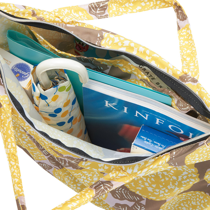 キッピス　　2ハンドルトートバッグ