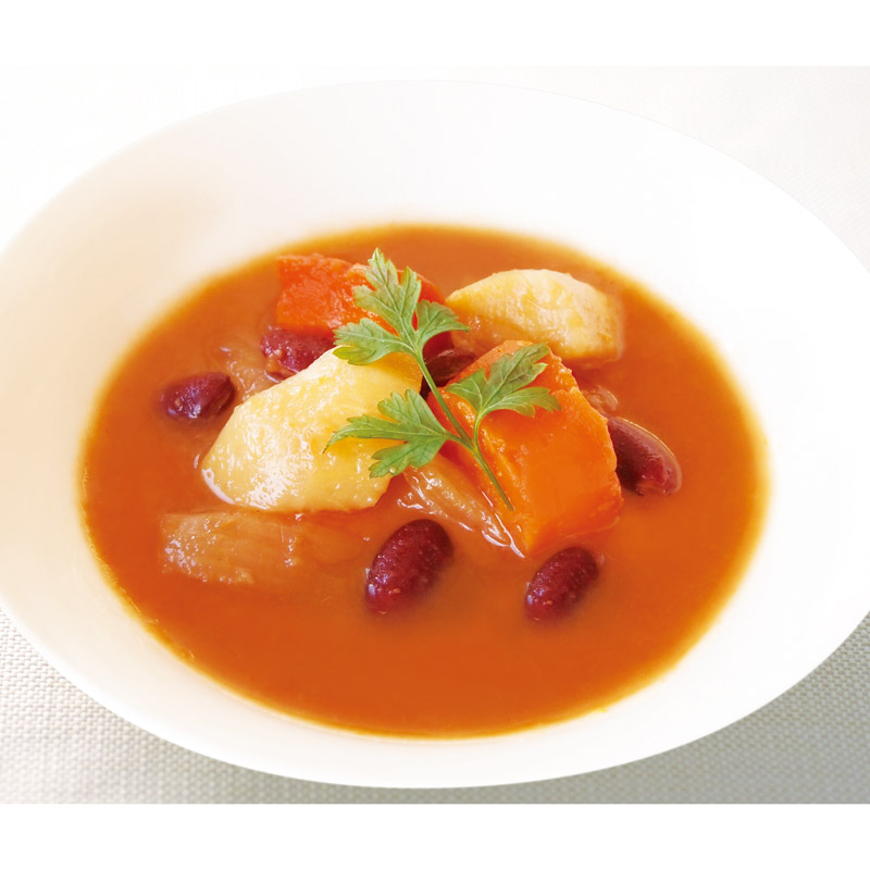 ボルシチ風たっぷり野菜のトマトスープ