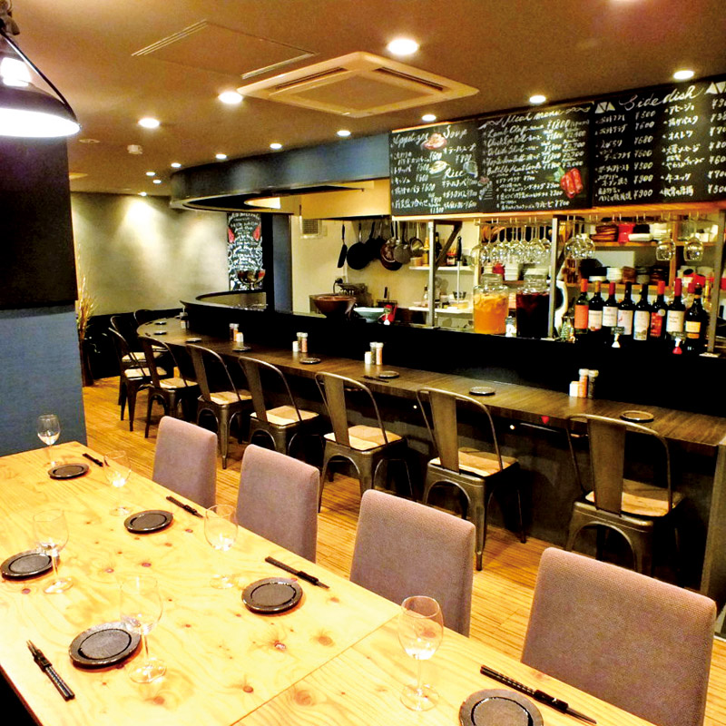 神戸バルティロ　　煮込みハンバーグ