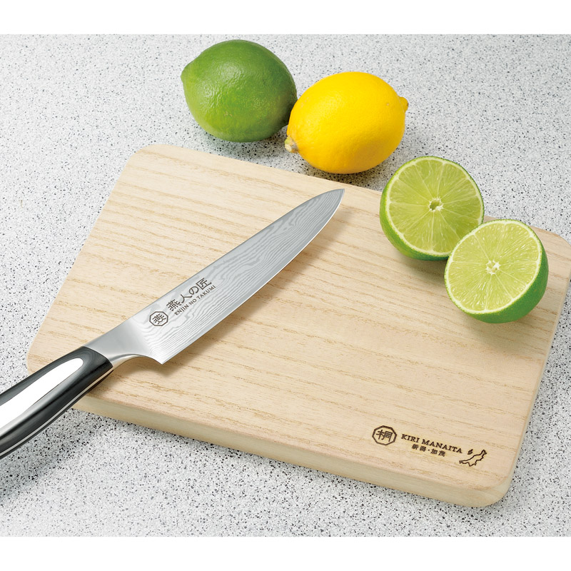KIRI MANAITA　　新潟加茂産桐まな板