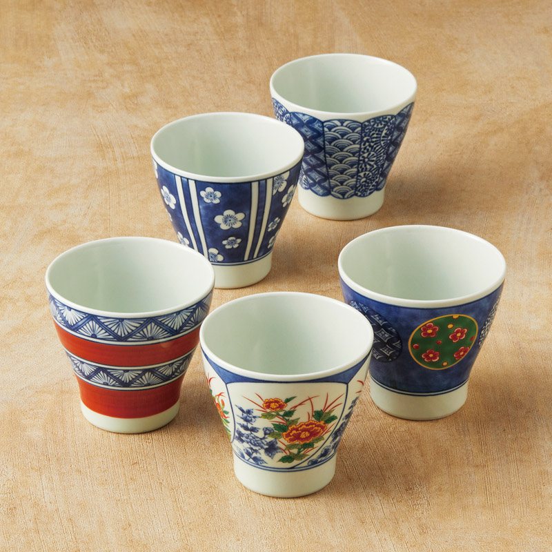 波佐見焼　　染錦文様 カップ5客揃