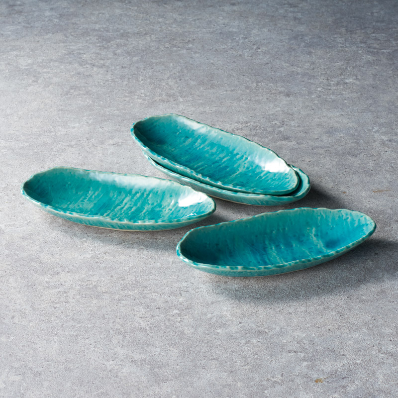 瀬戸焼　　ブルー貫入舟型鉢4P