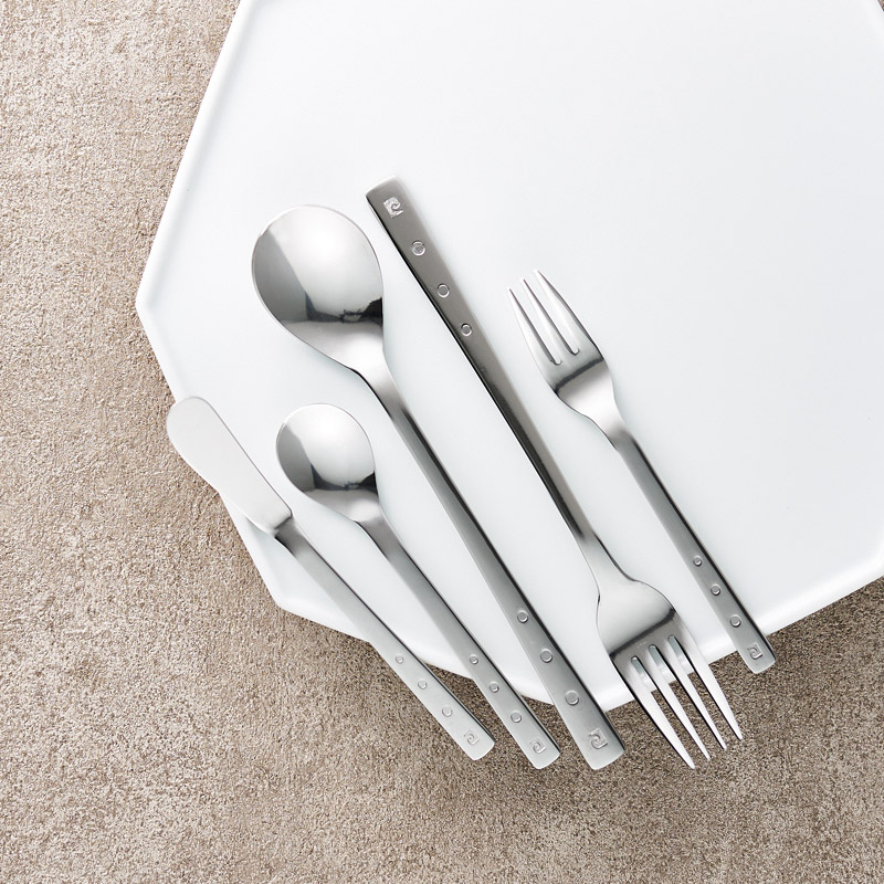 ピエール･カルダン　　ディナー21PCSセット