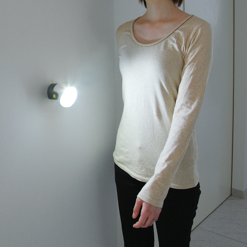 どこでもセンサーライト