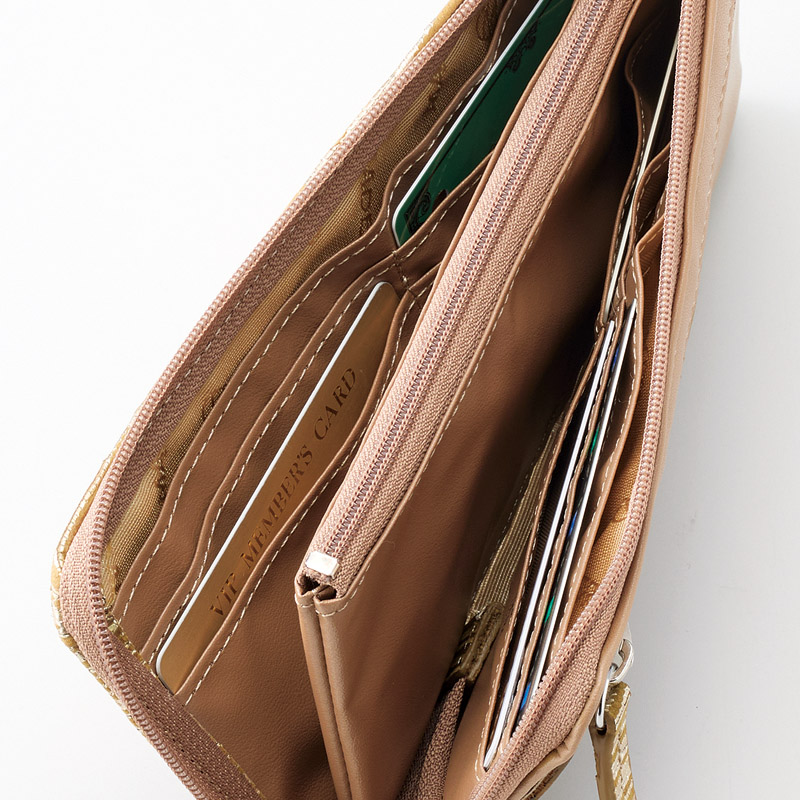 マデーラ　　スリム長財布