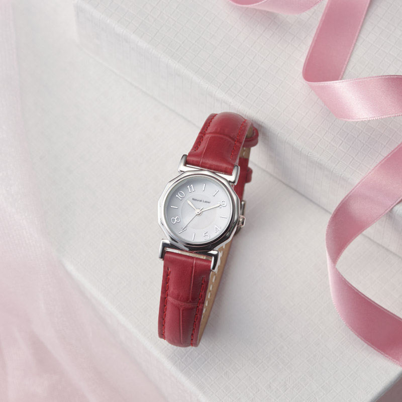 ナチュラルレーベル　　レディース腕時計