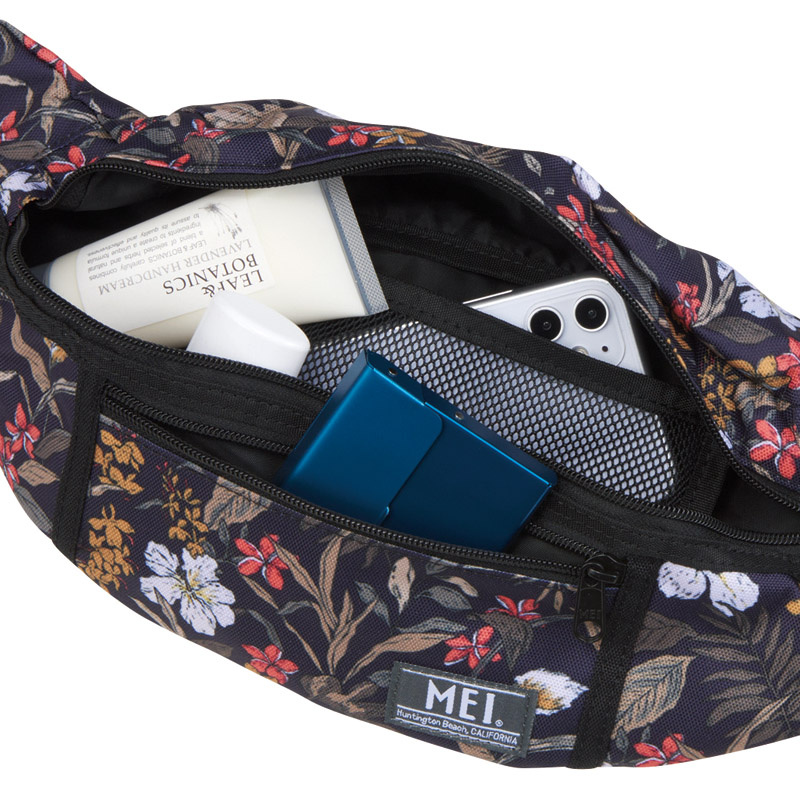 エムイーアイ　　ボディバッグ