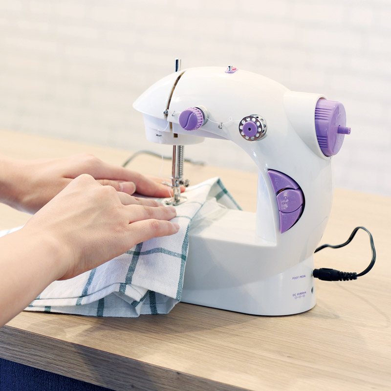 リフィーリン　　ミニミシン(ソーイングキット付)