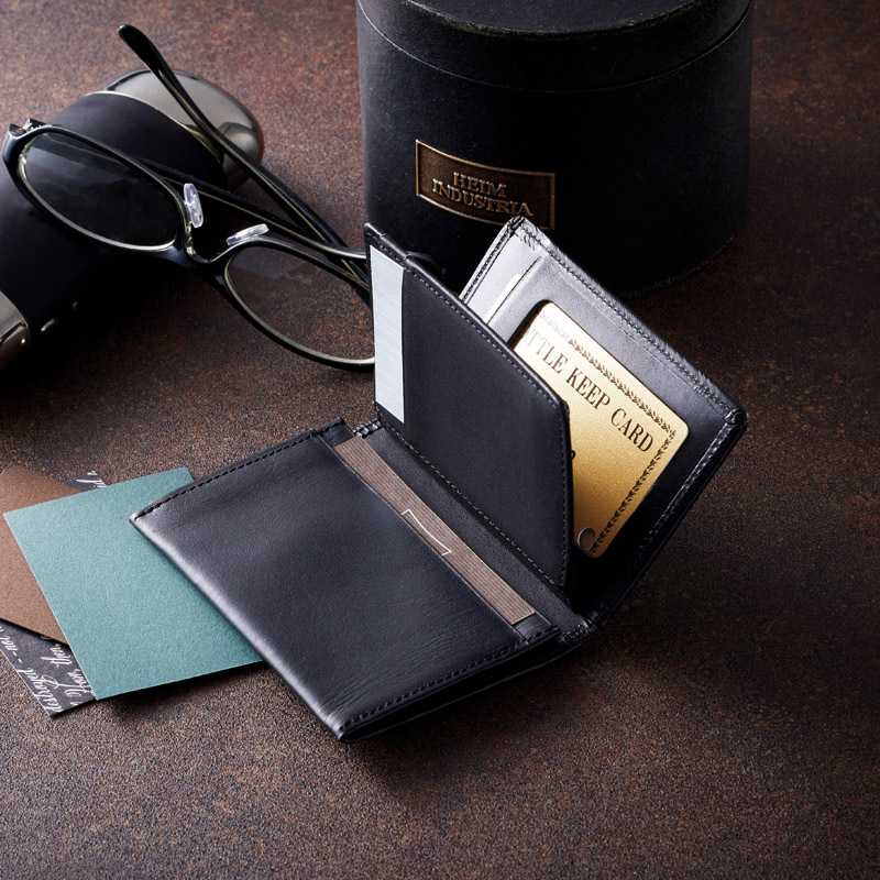 良品工房　　日本製中ベラ付名刺入(ブラック)