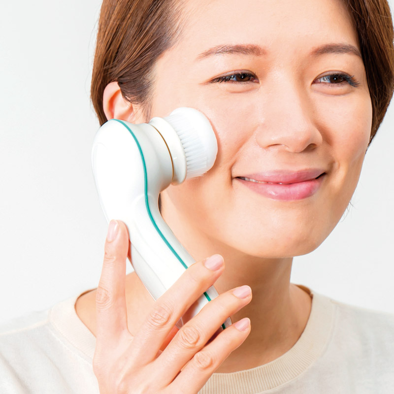 リフィーリン　　ウォーターピーラー&フェイシャルクリーナー