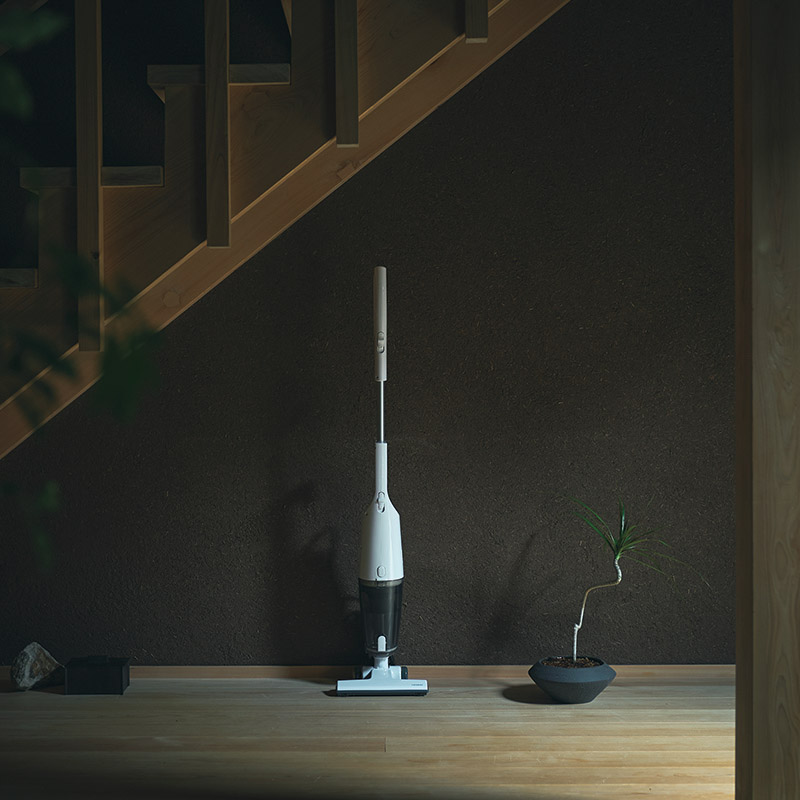 　サイクロンスティック型クリーナー