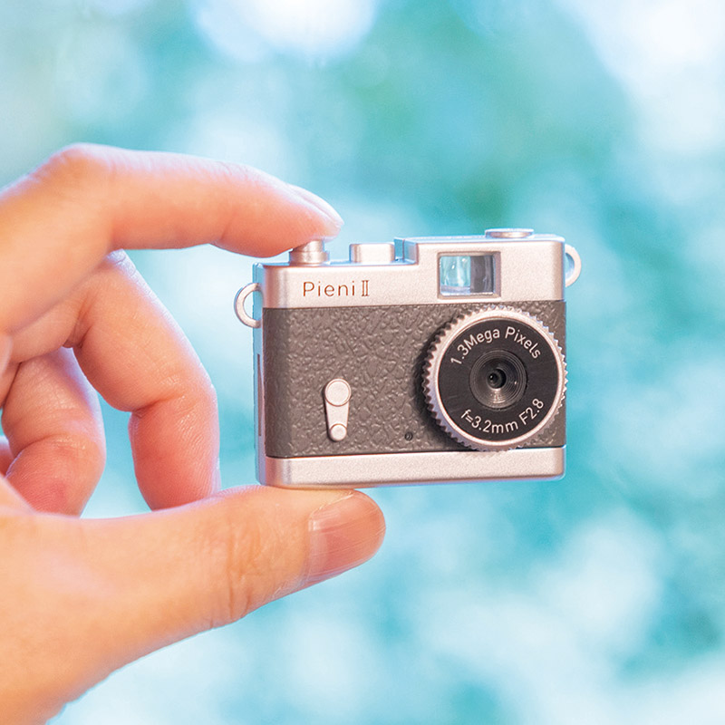 　小型トイデジタルカメラ