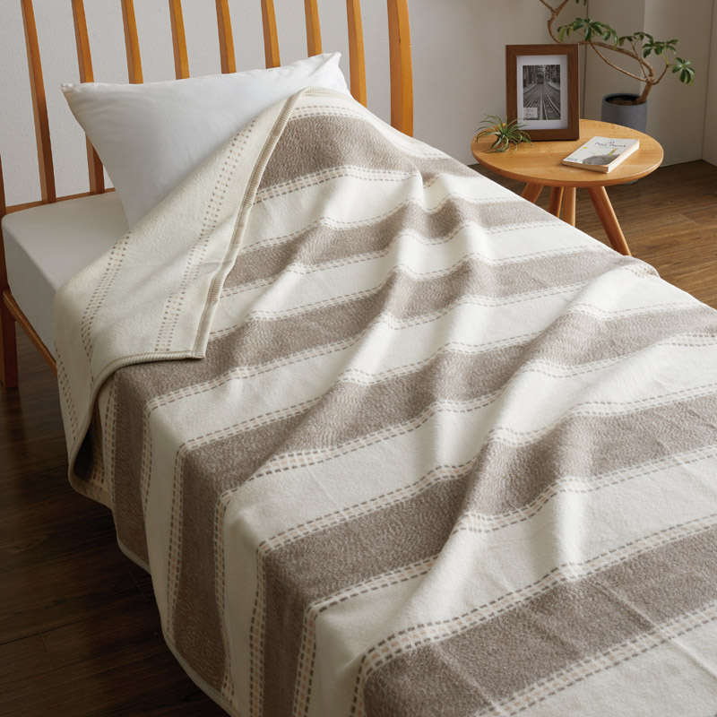 泉州シルク混綿毛布(毛羽部分)