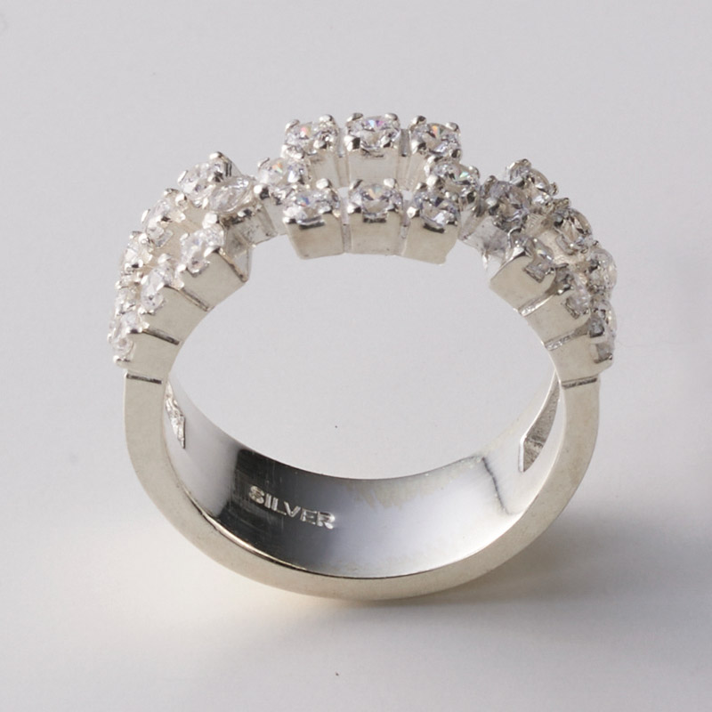 　ジルコニアリング