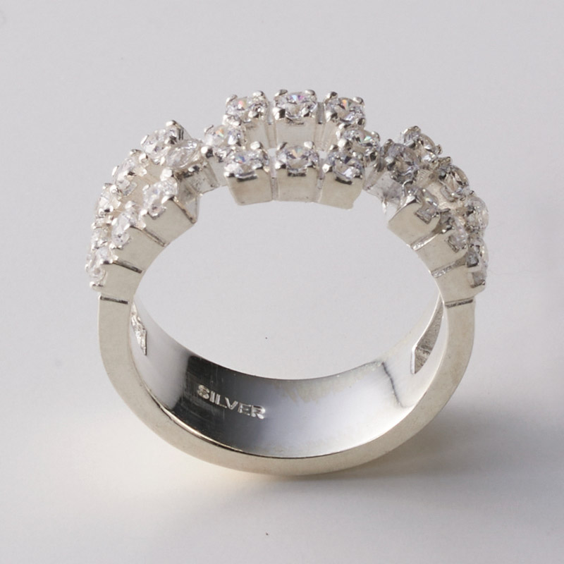 　ジルコニアリング