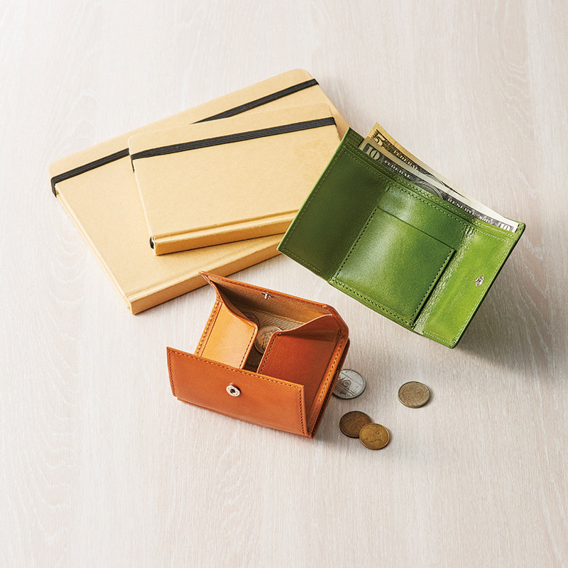 オイルレザーコンパクト三つ折り財布