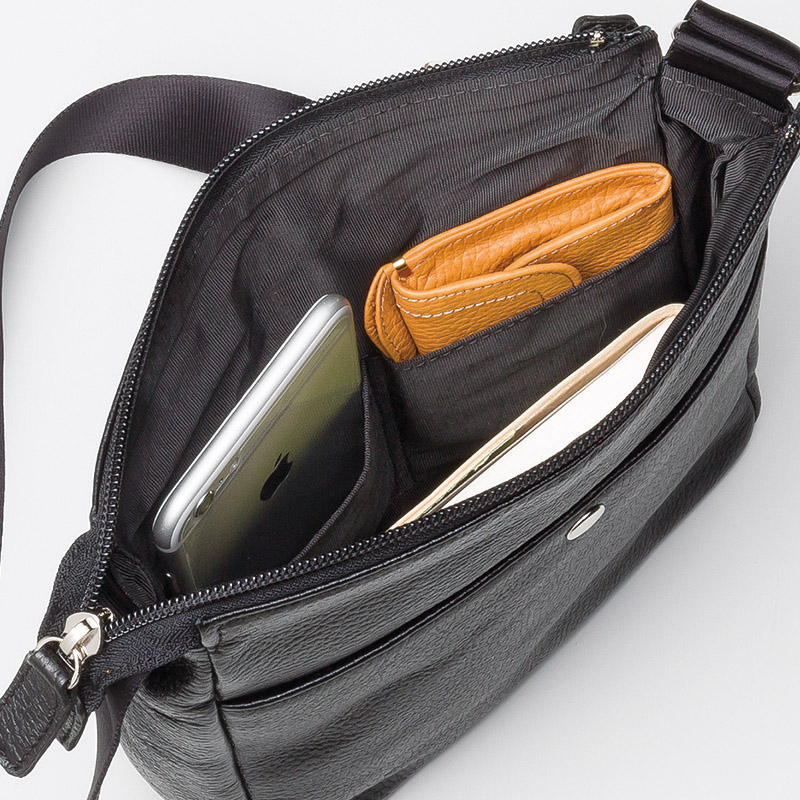 　牛革ショルダーバッグ&財布セット