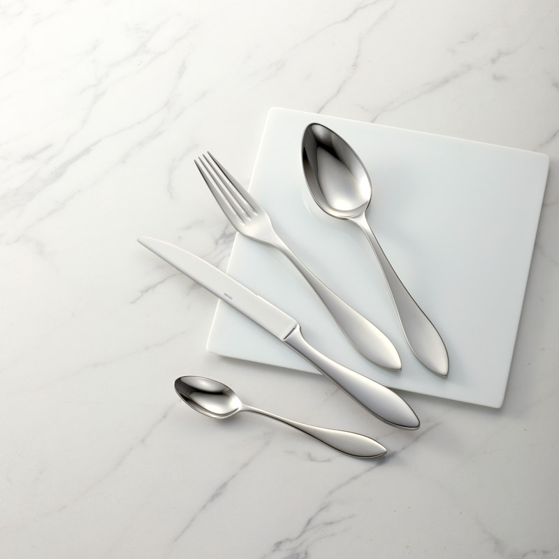 カトラリー16本セット