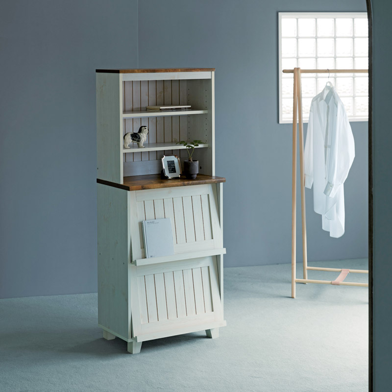 カントリーフラップキャビネット