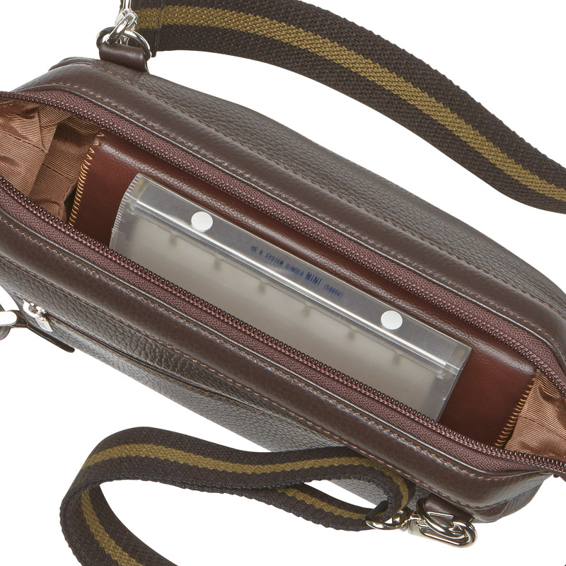 　ショルダーバッグ