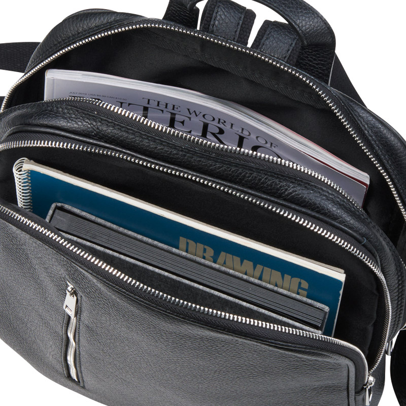 　イタリア製メンズ革リュック(ブラック)